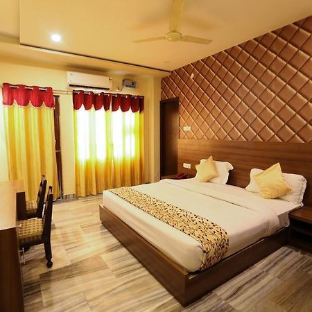 Hotel Vishwanath Varanasi Luaran gambar