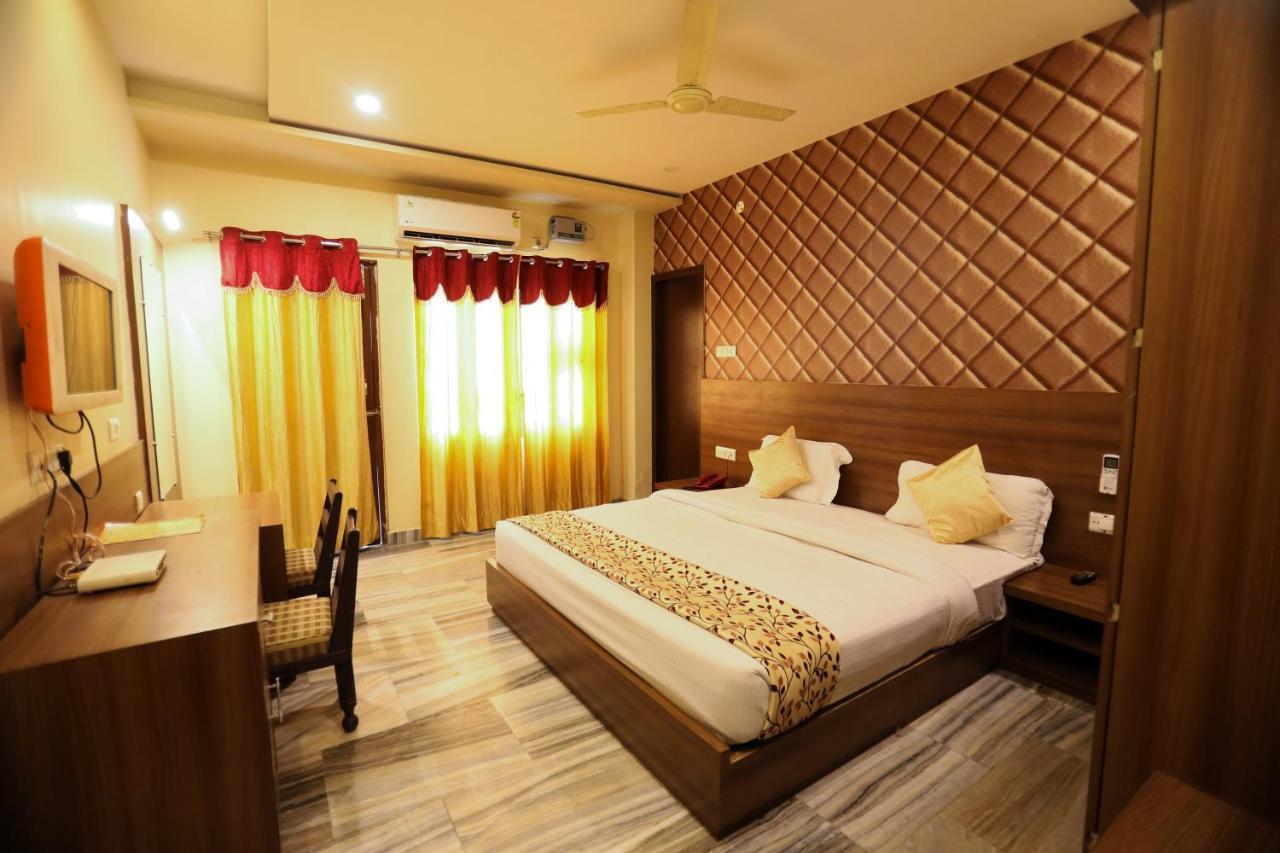 Hotel Vishwanath Varanasi Luaran gambar