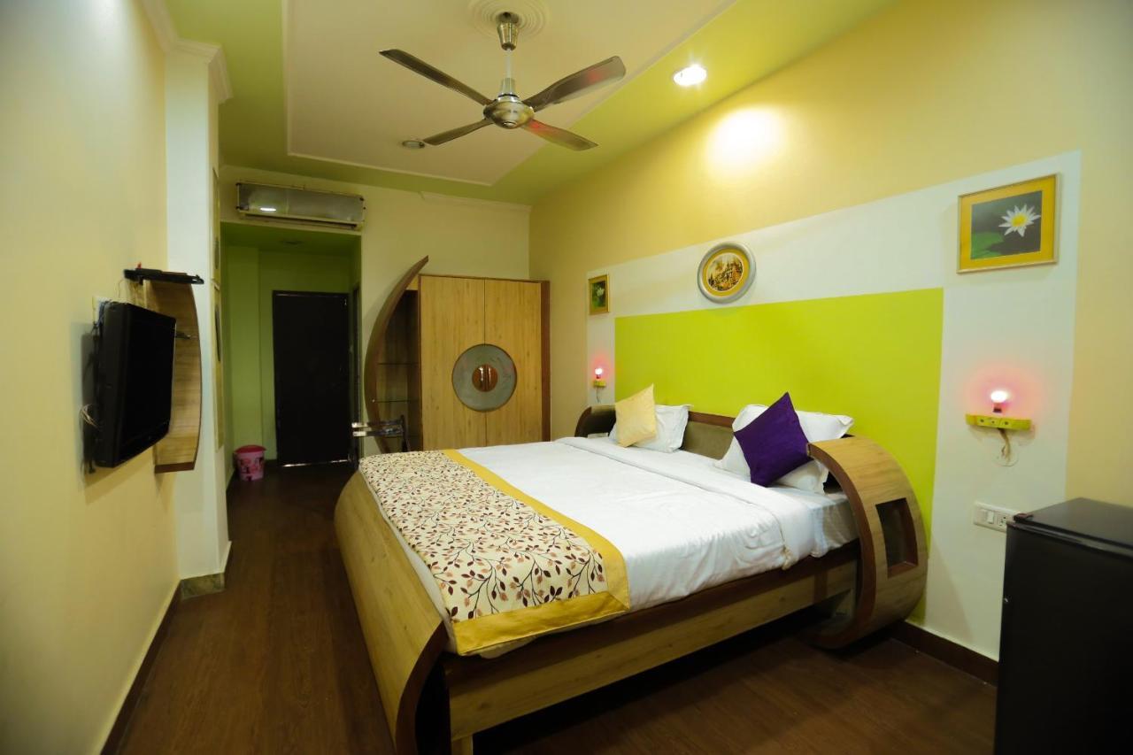 Hotel Vishwanath Varanasi Luaran gambar