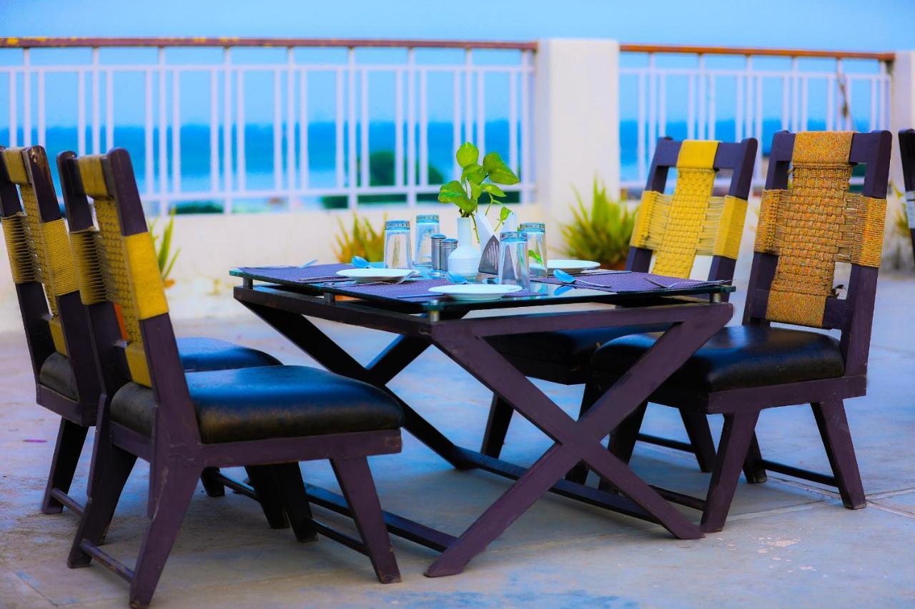 Hotel Vishwanath Varanasi Luaran gambar